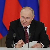 Vladimir Putin a propus Ucrainei negocieri directe de pace, începând de joi: „Oferta noastră este pe masă”