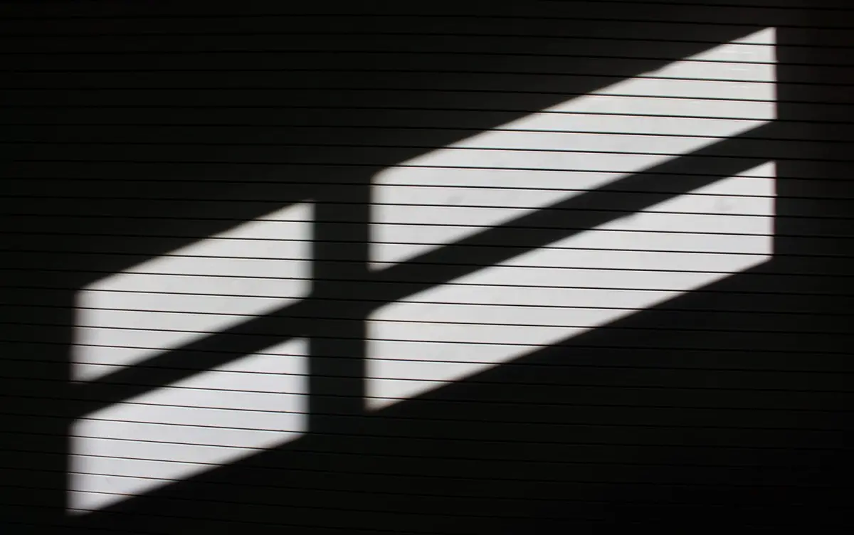 Jaluzele cu rulou: de ce să le alegi? Ghid practic