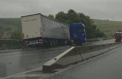 Accident rutier, în această după-amiază, într-un sat din drumul spre Huedin