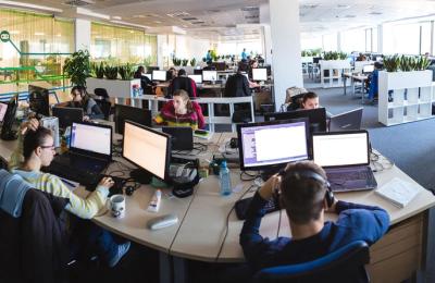 CAROBS Cluj, a cumpărat integral filiala din Ungaria, AROBS Pannonia Software Kft