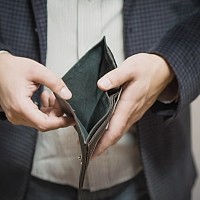 Analiză TBI Bank: Bariera financiară amână sănătatea românilor. Aproape 90% din populație prioritizează alte cheltuieli