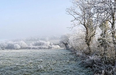 Prognoza meteo, 23 martie. Început de săptămână cu temperaturi scăzute. Ploi abundente în unele regiuni