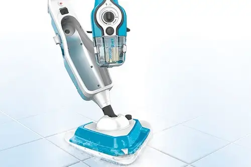 Curata si dezinfecteaza podeaua dintr-o singura miscare! 5 motive pentru care sa alegi un aparat de curatat cu abur