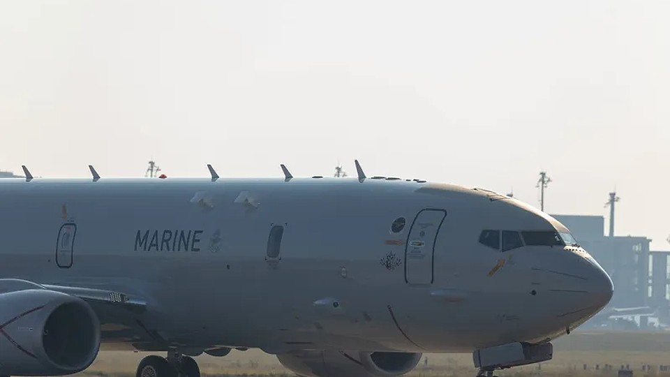 Două avioane de spionaj americane plecate din Constanța au survolat Marea Neagră. Transmit date la Pentagon