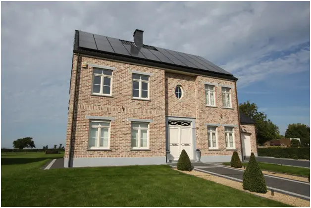 Schimba look-ul casei tale cu simulatorul klinker!