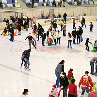 Ce program are Patinoarul Berceni Arena în ultimul weekend din martie.