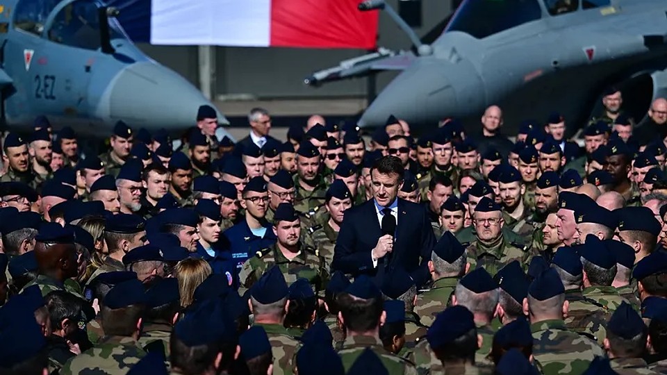 Macron, exercițiu nuclear sub nasul lui Putin. „Unitățile noastre, gata de acțiune imediată”