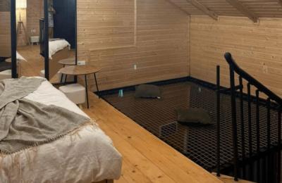 Cum să transformi curtea într-un loc de joacă sigur și distractiv pentru copii cu plase hamac