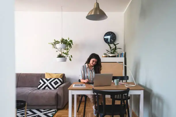 Open Space Office vs. Home Office - 6 Efficient Decorating Methods