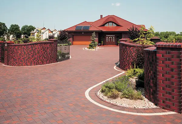 10 idei practice pentru amenajarea curtii si a gradinii