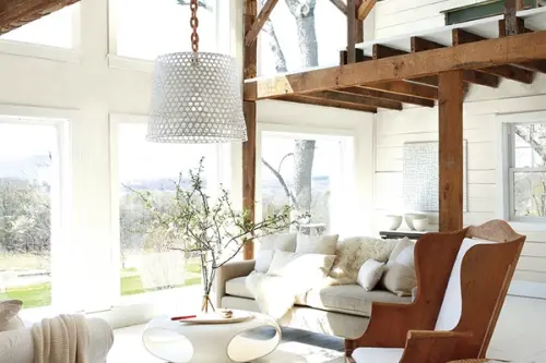 Culoarea anului 2016 de la Benjamin Moore Simply White