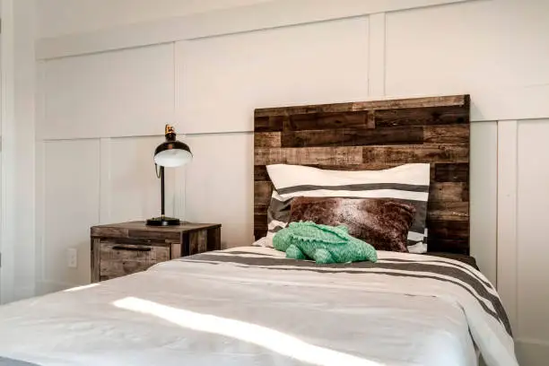 Top 6 cele mai durabile materiale eco pentru crearea unui mobilier de dormitor
