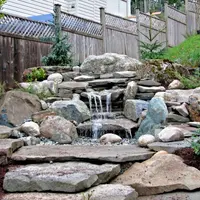 5 proiecte DIY pentru grădină cu care puteți atrage atenția trecătorilor