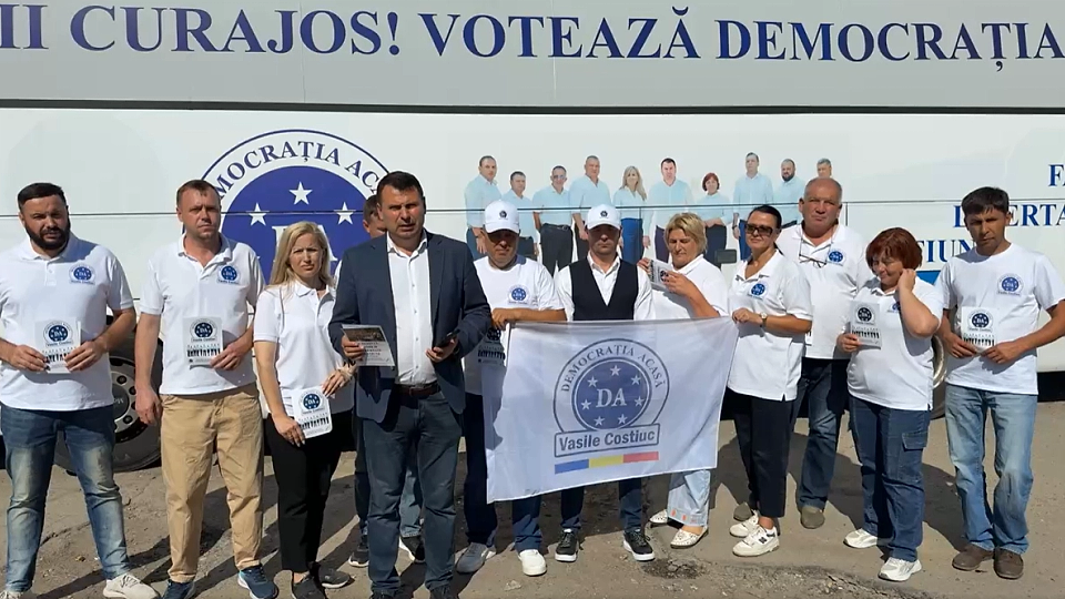 Regimul Maia Sandu ar putea invalida mandatele de deputat obținute de partidul unionist „Democrația Acasă”. Scenariul pare asemănător cu ce s-a întâmplat la anularea alegerilor prezidențiale din România