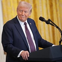 Trump e considerat prieten al nostru de un sfert dintre români, ceea ce e aproape un record în Europa / Ce cer europenii