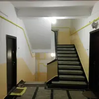 Măsuri pentru economisirea energiei în spațiile comune: Soluții eficiente de iluminat