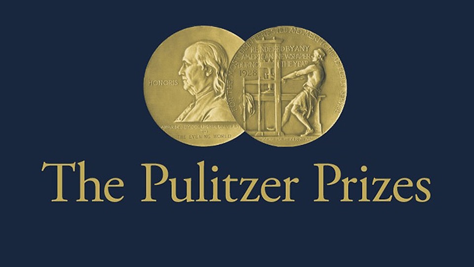 Câștigătorii Premiilor Pulitzer 2026: Drame de război experimentale și haosul generat de Trump