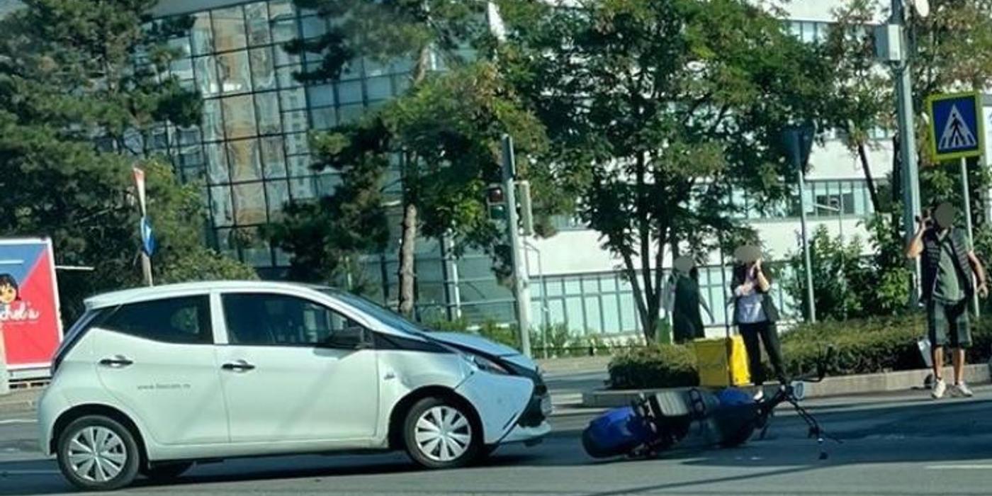 Accident rutier, marți dimineața, 13 august, în față la Iulius Mall din Cluj-Napoca