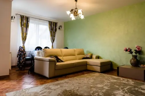 O locuinta primitoare amenajata in Constanta