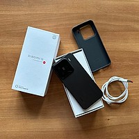 Xiaomi 15: Eleganță compactă și putere la superlativ. Un flagship care ridică ștacheta în 2025