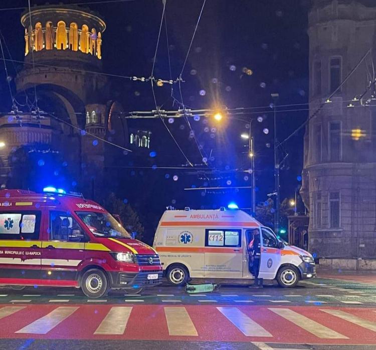 Marți seara, 6 iunie, la intersecţia străzilor Cuza Vodă cu 21 Decembrie, s-a produs un accident între o mașină și o trotinetă