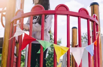 Cum să-ți transformi curtea într-un loc de joacă sigur și distractiv pentru copii