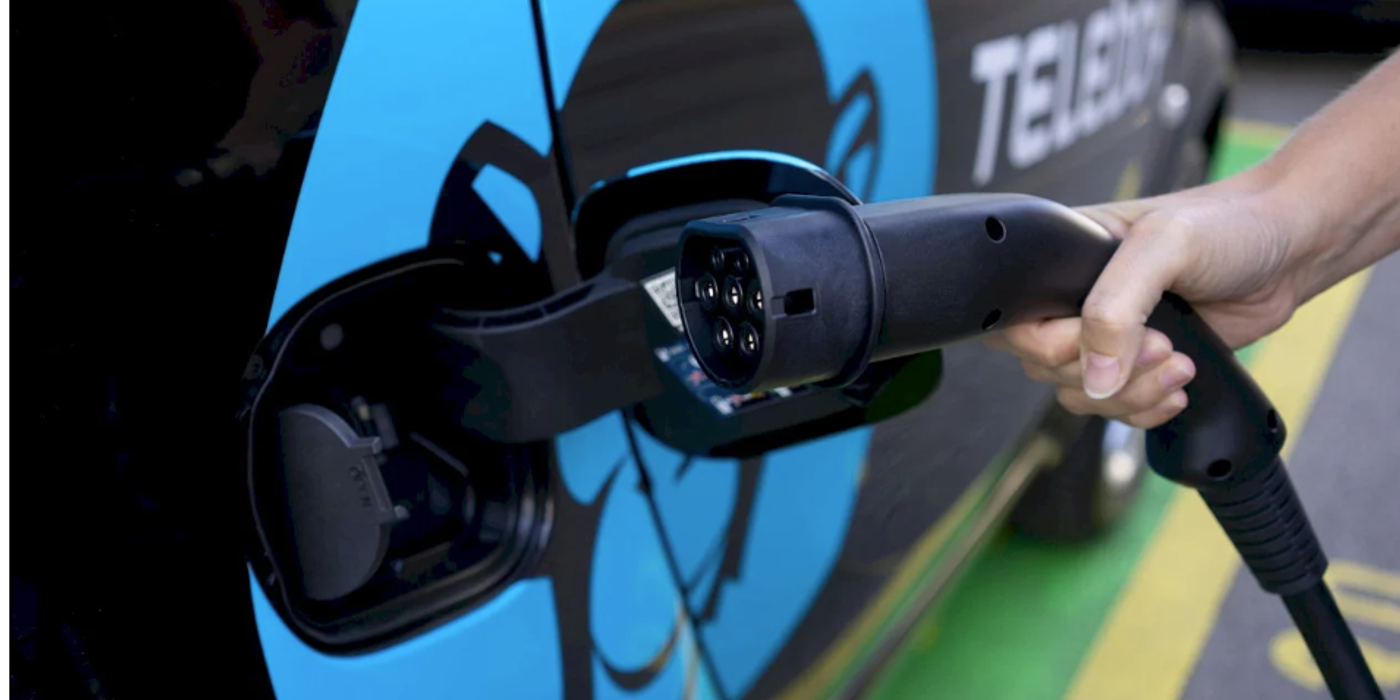 Veste bună pentru proprietarii de mașini electrice! 50 de stații de reîncărcare a mașinilor electrice urmează să fie amplasate în București