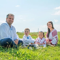 Revoluția gustului autentic în Apuseni: Cum a reușit brandul „Bunătăți Uscate” din Mărgău să sfideze rețetele industriale