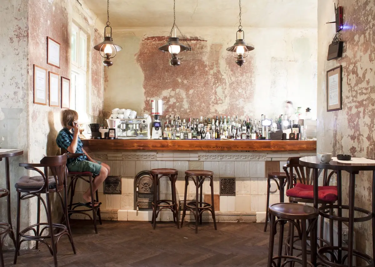 Dianei 4 – Un gastropub cu o atmosfera boema, unde fiecare coltisor spune o poveste