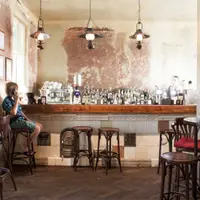 Dianei 4 – Un gastropub cu o atmosfera boema, unde fiecare coltisor spune o poveste