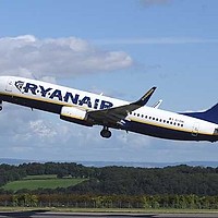 Ryanair lansează un abonament anual care include locuri rezervate