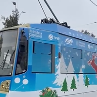 Tramvaiul Colindelor și alte vehicule STB decorate festiv revin pe străzile Bucureștiului