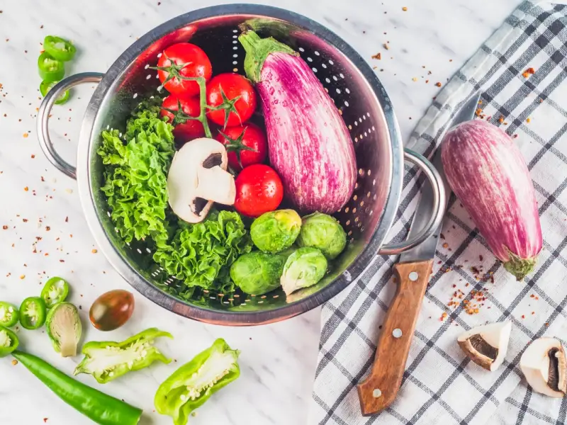 Slow cooking vegan – cum să gătești sănătos și gustos la slow cooker