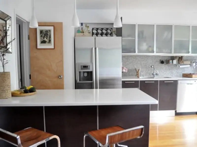 Spatiul de deasupra frigiderului cum il folosim?