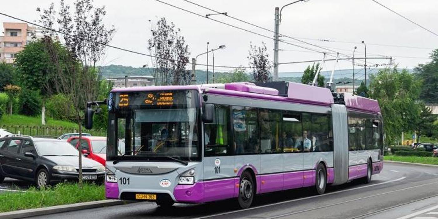 Compania de Transport Public Cluj neagă că ar ține 52 de troleibuze noi în garaj