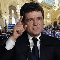 Sporuri pentru boli inventate, la Cotroceni: Directorii și șefii: 1.500 lei, consilierii: 1.200 lei
