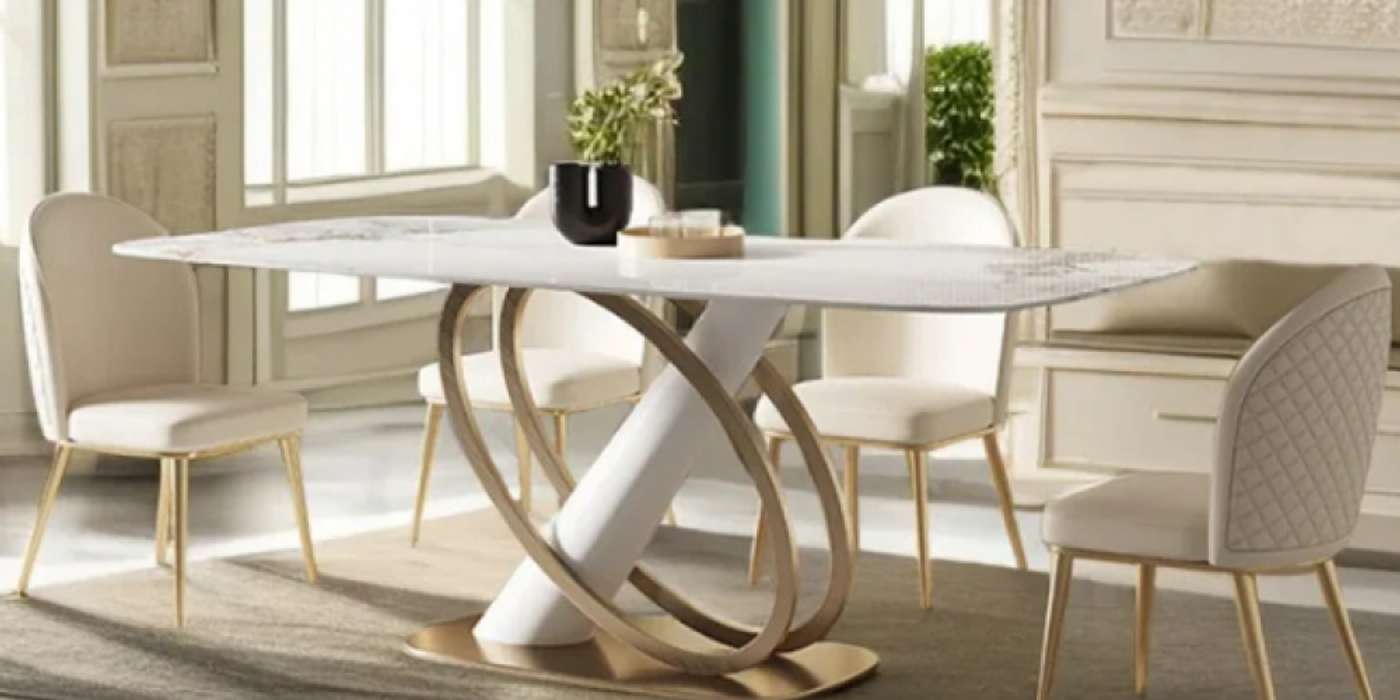 Alege Luxxo pentru design de interior în stil glam: vezi seturile hot de dining cu masă și scaune