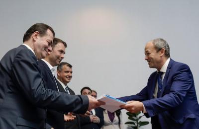 Alianța Dreapta Unită a depus lista de candidați la alegerile europarlamentare. Ce partide s-au înscris până acum în cursă