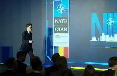 VIDEO | Nicușor Dan a făcut o altă gafă de protocol, la NATO Industry Forum: A fost salvat, ca de fiecare dată, de Delia Dinu