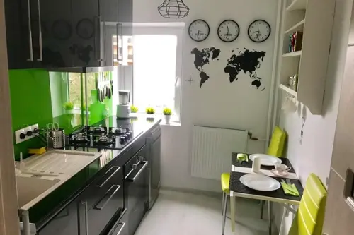 Acasa la Cristina si Alin spatiu mic cu o amenajare functionala