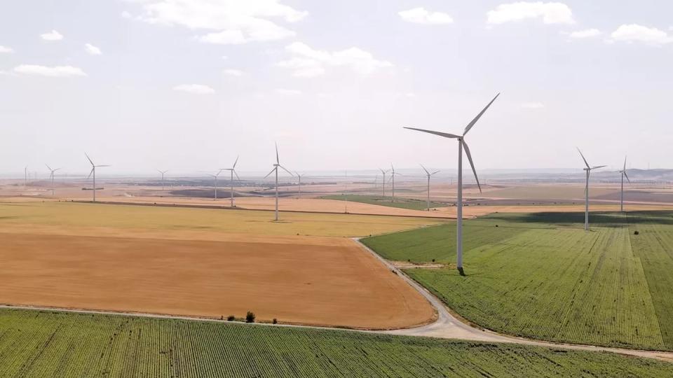 PPC extinde capacitățile parcului eolian Sălbatica 1 cu un sistem BESS de 60 MWh