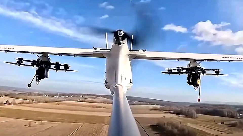 Dronă căzută în apropiere de Grindu. Rusia a lansat atacuri aeriene asupra porturilor ucrainene de la Dunăre