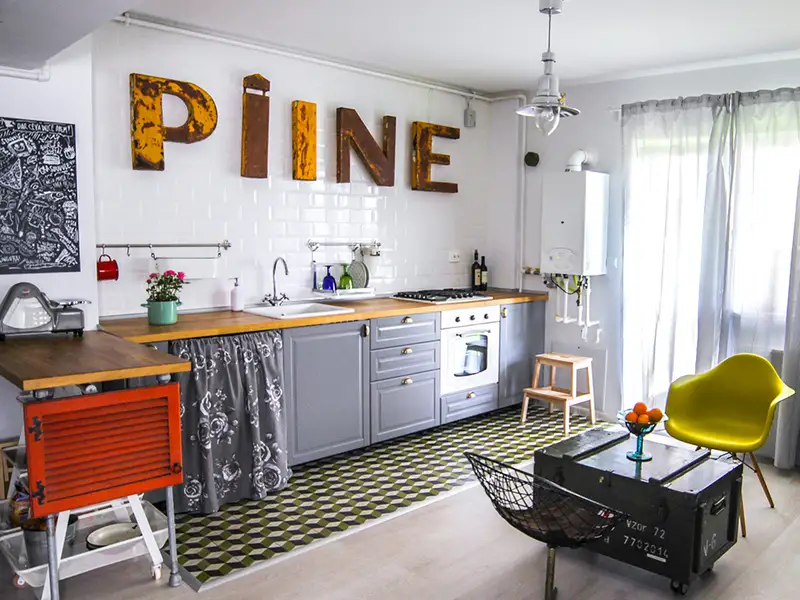 Acasa la Liana si Sorin o amenajare cu accente retro