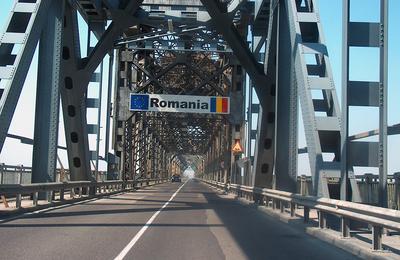 Dan Motreanu: Comisia Europeană va finanţa studiul de fezabilitate pentru construirea unui nou pod peste Dunăre între Giurgiu şi Ruse