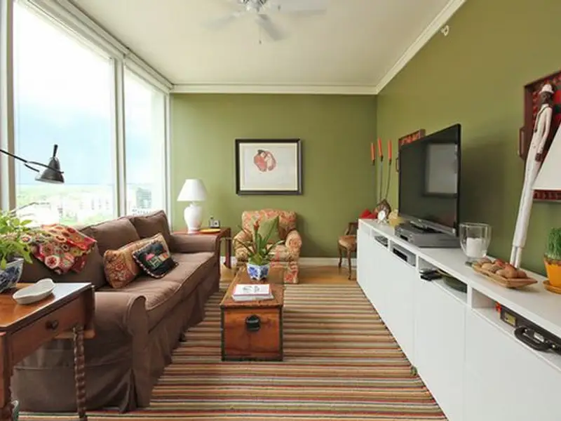 Cum sa decorezi un living lung si ingust?