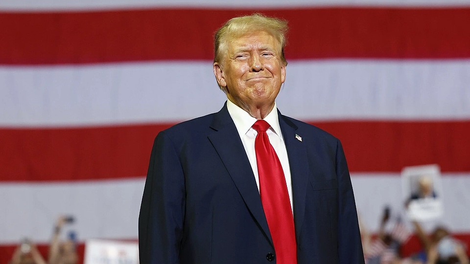 Trump e foc și pară: Dacă nu încheiem un acord nuclear, vor fi bombardamente