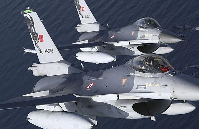 NATO cere Turciei să-și ducă avioanele de vânătoare F-16 în Estonia. Inițial, misiunea era pentru România