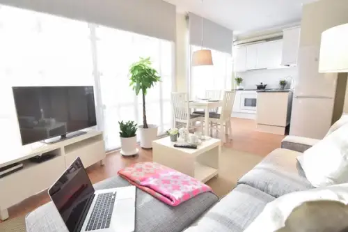 Amenajarea unui studio intr-un vechi birou