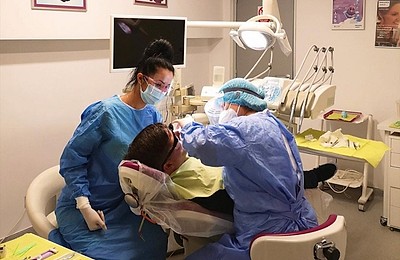 Dentist Holiday Clinic este destinația zâmbetului tău – de ce să alegi această clinică din București