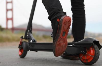 Ghidul Cumpărătorului: Cea mai bună trotinetă electrică 2019